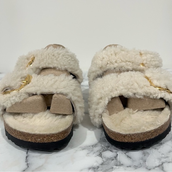 Birkenstock Arizona Gold Big Buckle Shearling Teddy Slide Sandals Cream Size 6 - Picture 7 of 16